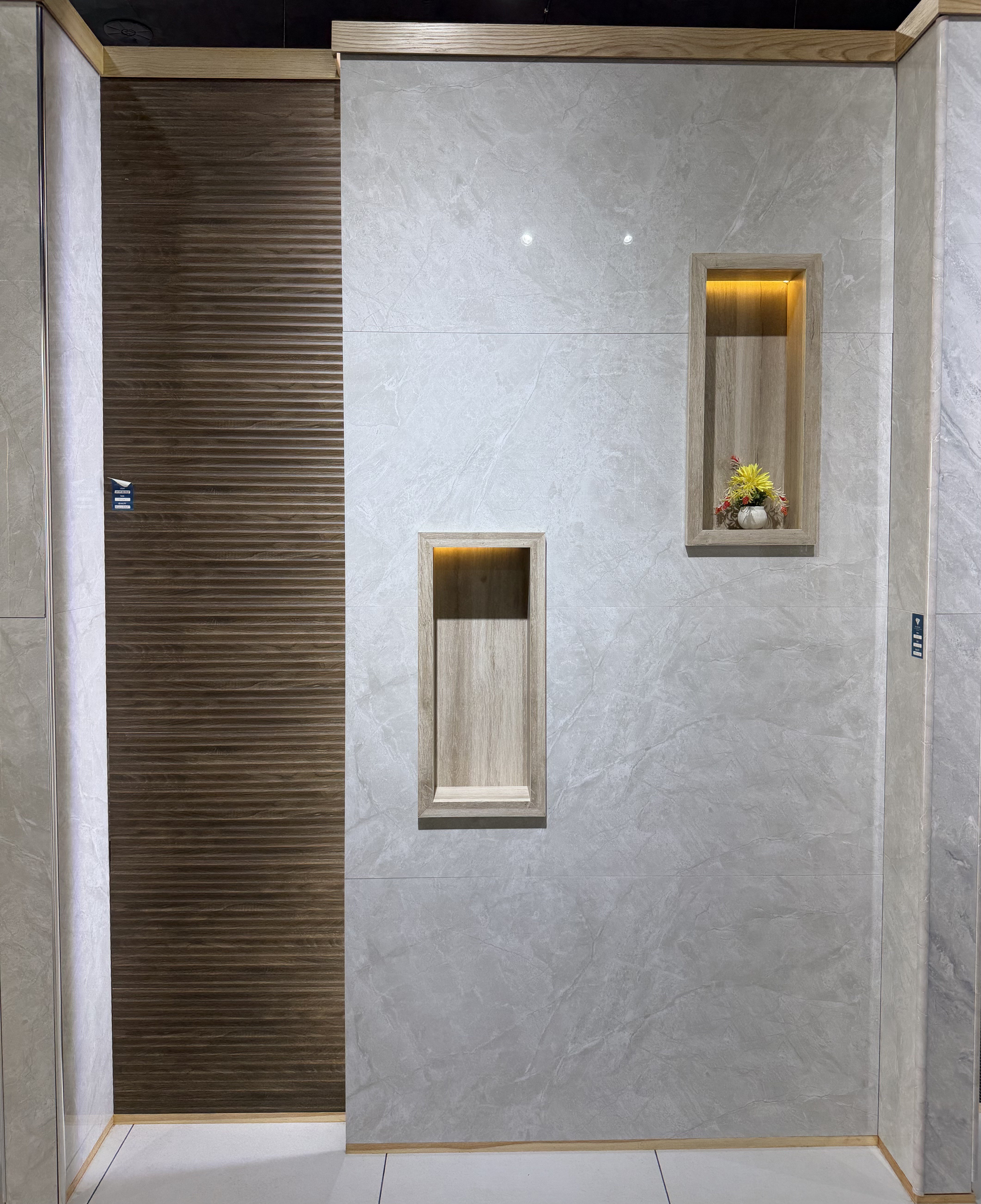 DT-12038 Wall Tile